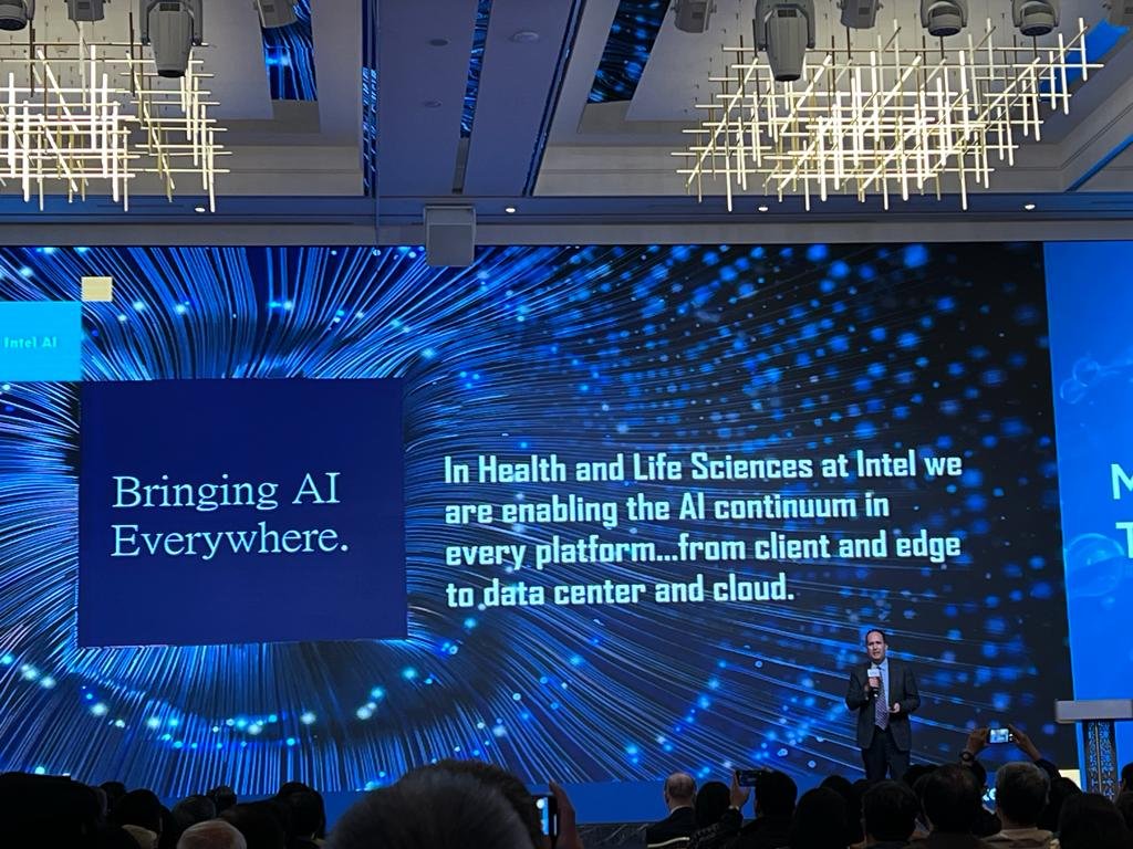René Torres, Vice President of Sales, Marketing, and Communications Group, GM Networking & Edge Solution Sales at Intel Corporation,